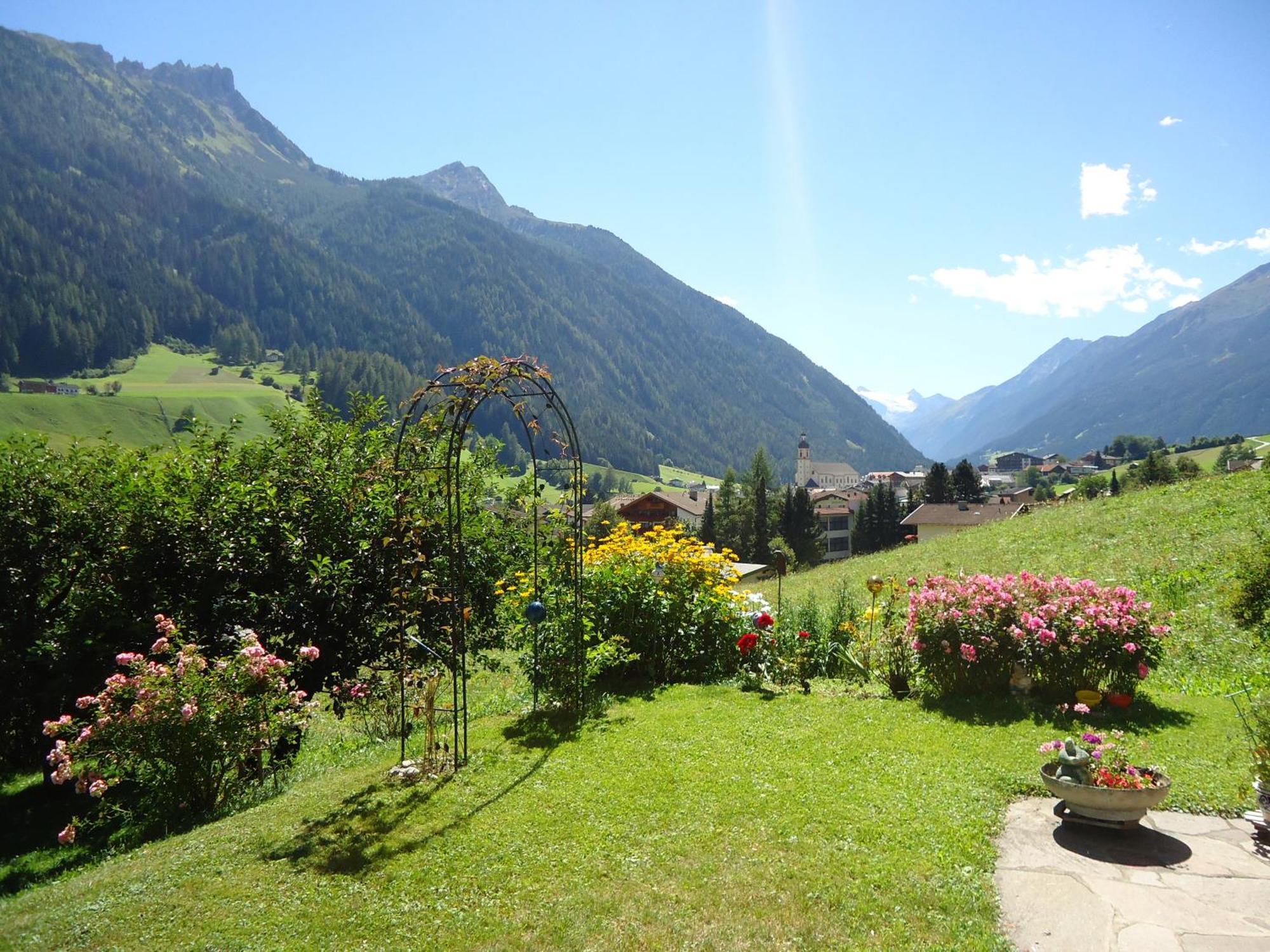 Josefinenhof Hotel Neustift im Stubaital Exterior foto